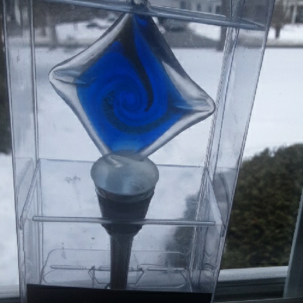 Pier 1 Blue Swirl Bottle Topper, In Unopened Box